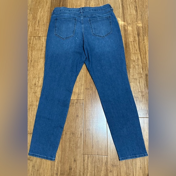 Bundle of Old navy jeans size 14 - Picture 2 of 6